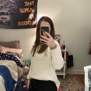 LOVE this soft easy to thrown on sweater!! So comfy and super cute!!